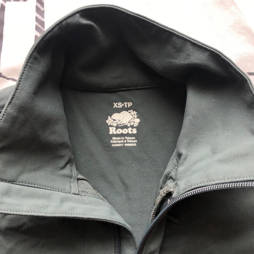 Roots active jacket. - Picture 2 of 8